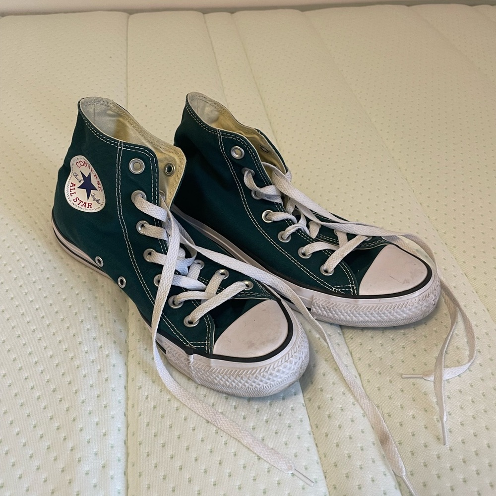 High Top Chuck Taylor Converse in Forest Green